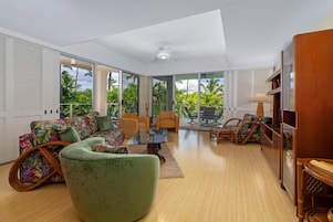 Condo, 2 Bedrooms | Living area | Smart TV