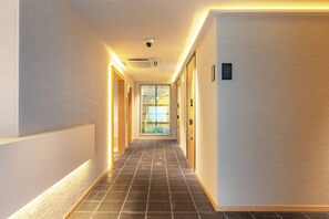 Hallway - Dash Living Gojo (Kyoto)