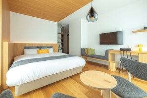 Dash Living Gojo Premier Room | Minibar, desk, iron/ironing board, free WiFi - Dash Living Gojo (Kyoto)