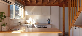 Lemon Tree | Walk to the beach! | Pet Friendly | Free Parking | Eco Friendly