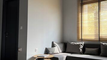 Junior Suite, Balcony, Sea View | Desk, laptop workspace, blackout drapes, soundproofing