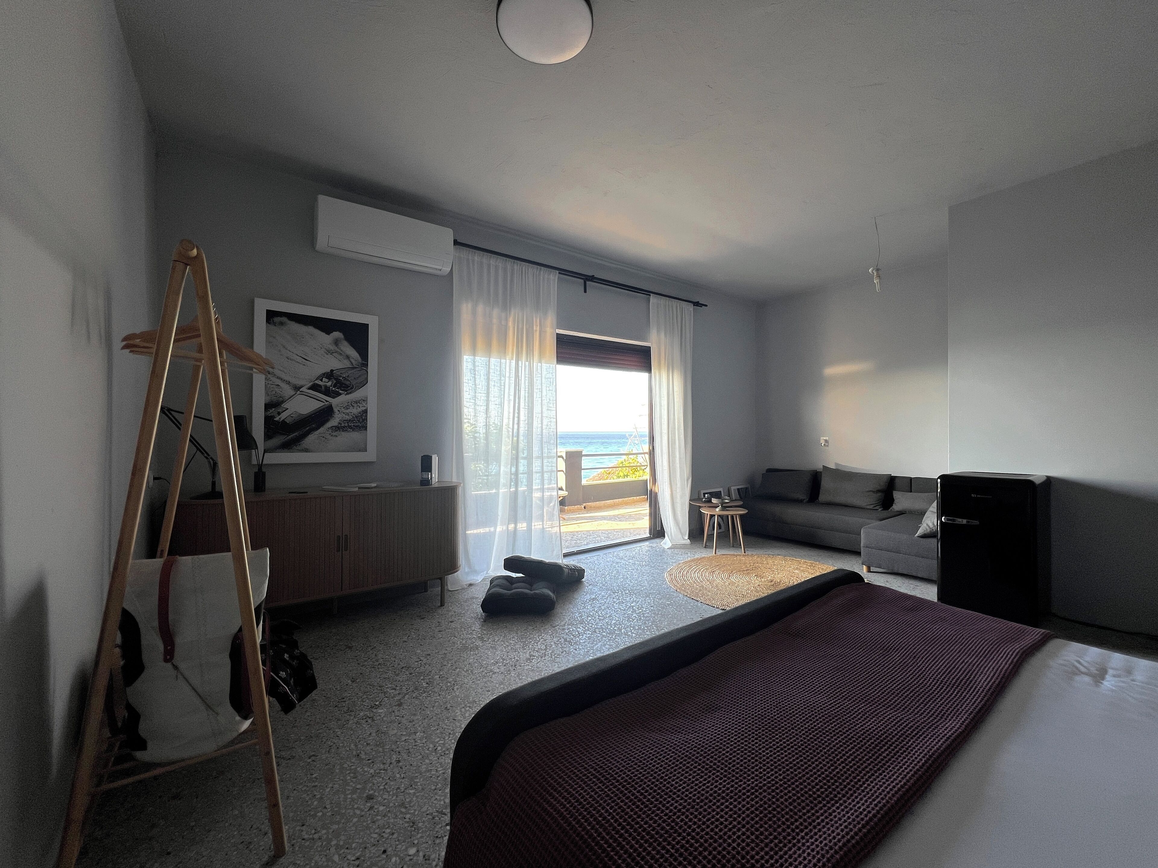 ห้องจูเนียร์สวีท, ระเบียง, วิวทะเล | โต๊ะทำงาน, พื้นที่ทำงานแบบใช้แล็ปท็อป, ผ้าม่านกันแสง, ห้องเก็บเสียง