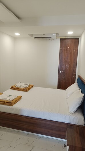 Wifi gratis y ropa de cama 