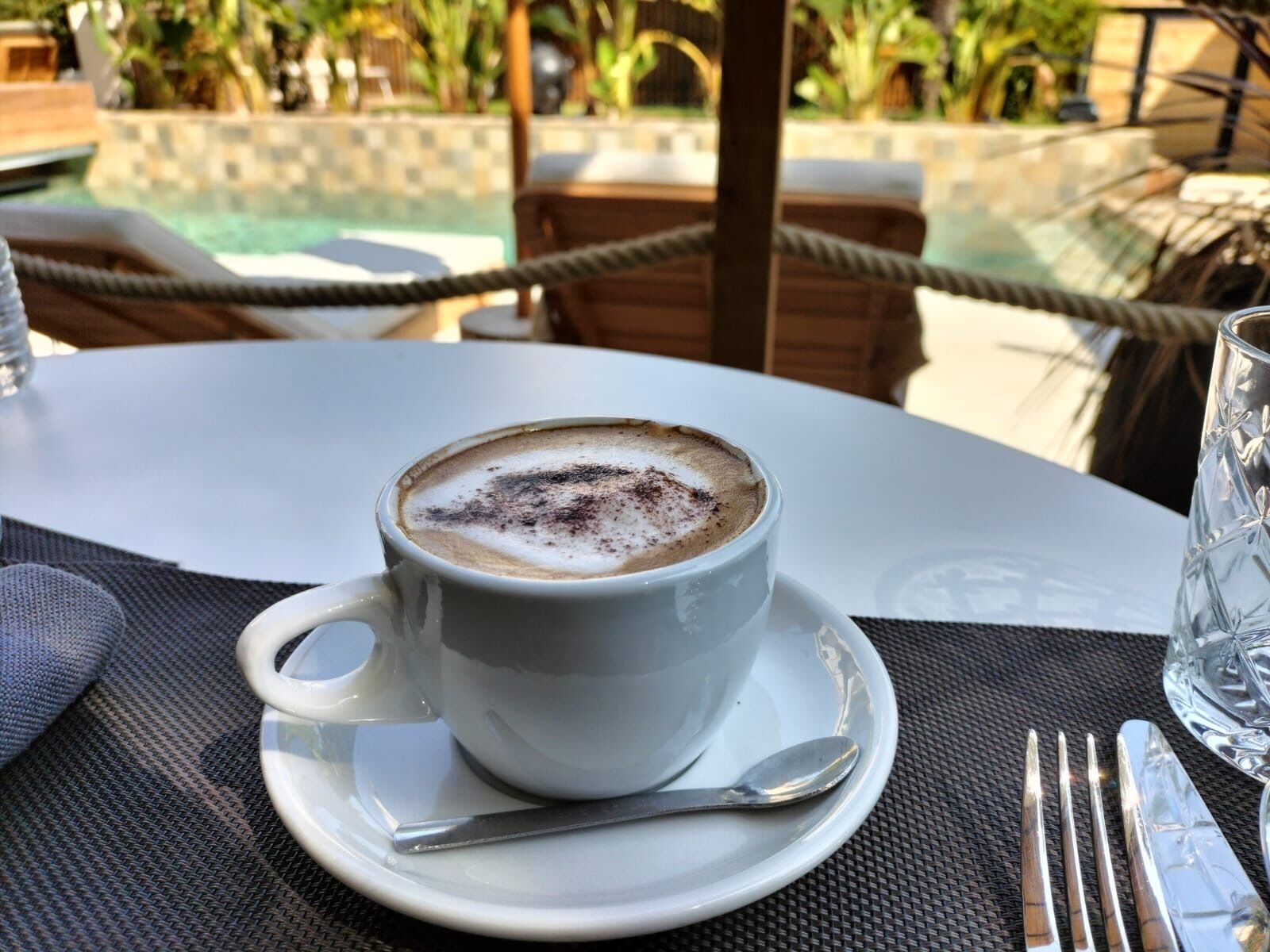 Tägliches inbegriffenes kontinentales Frühstück