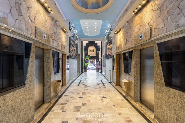 Basic Apartment | Bahagian dalam