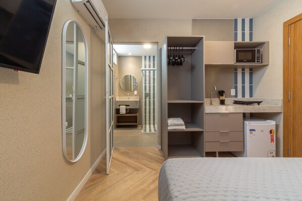 1 bedroom, iron/ironing board, free WiFi, bed sheets