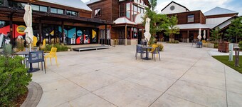 The Foundry Escape | Hot Tub, Bikes & Game Room