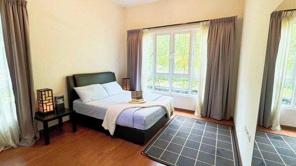 Apartment, 3 Bedrooms, Accessible, Hot Tub