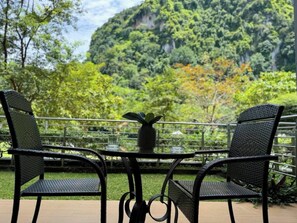 Apartment, 3 Bedrooms, Accessible, Hot Tub | Balcony