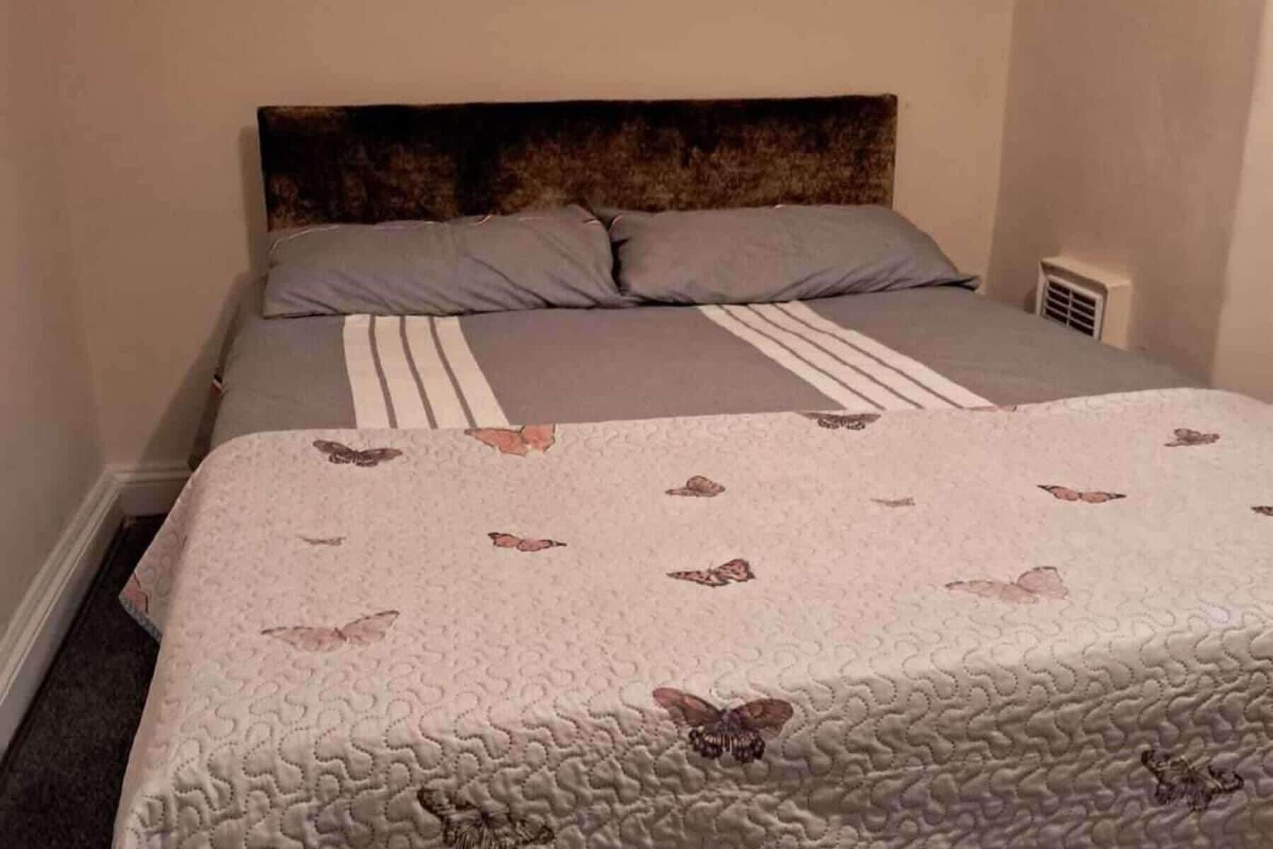 2 間睡房、免費 Wi-Fi、床單