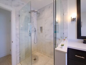 Towels, toilet paper