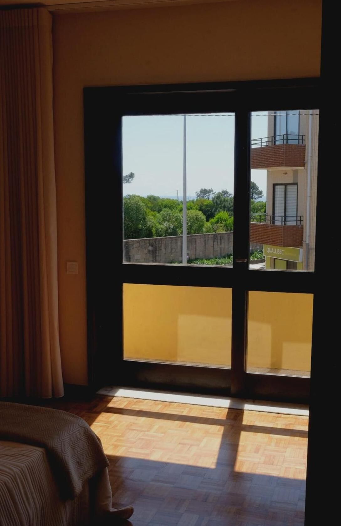 House, 5 Bedrooms, Smoking, Balcony | Interior