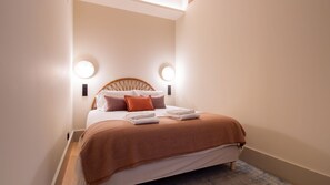 2 makuuhuonetta, silitysrauta/-lauta, ilmainen Wi-Fi, vuodevaatteet