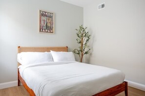 3 Schlafzimmer, Bügeleisen/Bügelbrett, WLAN, Bettwäsche