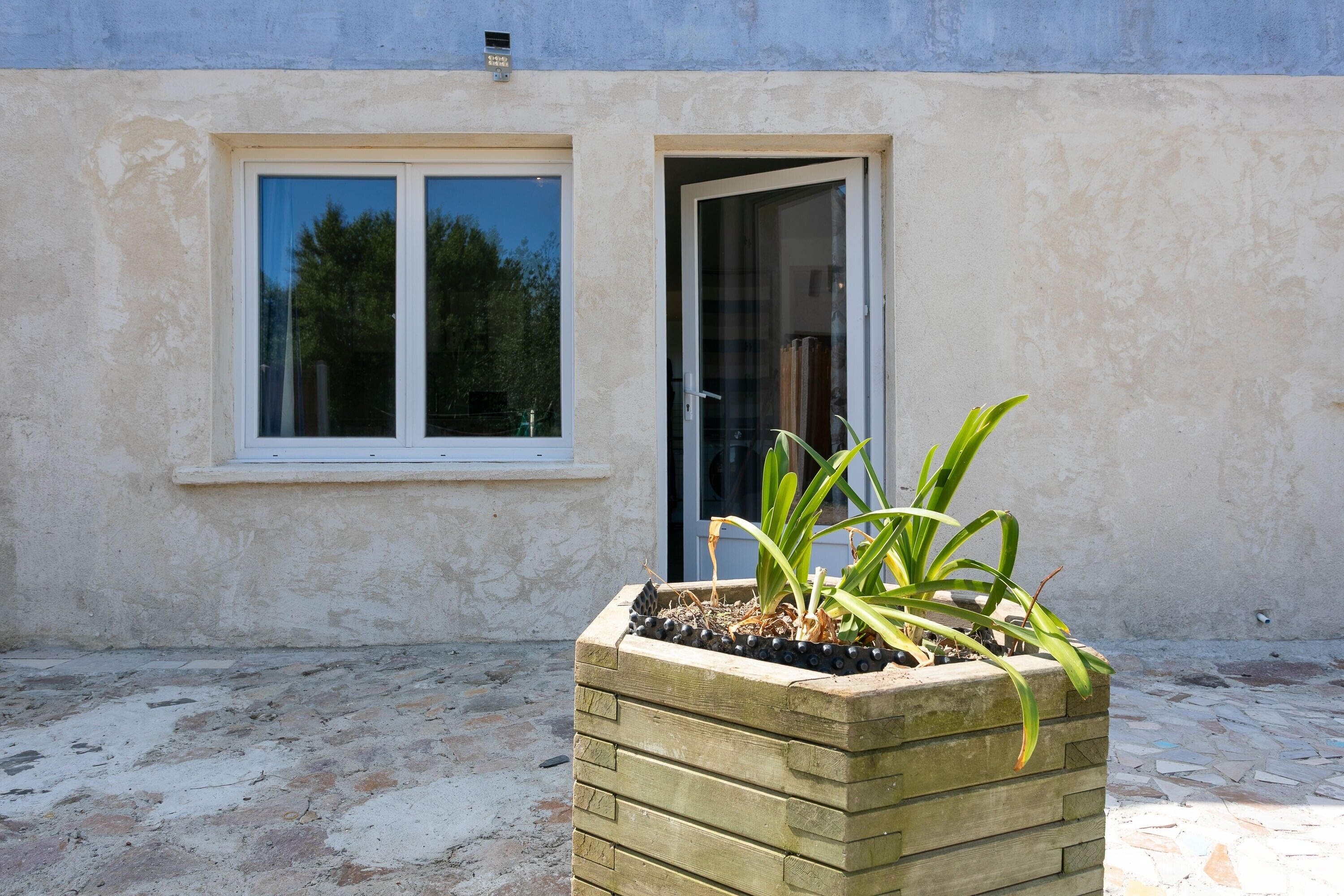 Exterior detail
