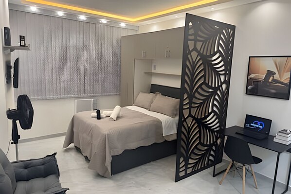 Studio | Fer et planche à repasser, Wi-Fi gratuit