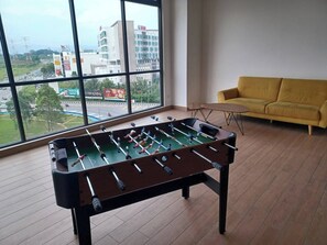 Apartment, 2 Bedrooms, Accessible, City View | Game room