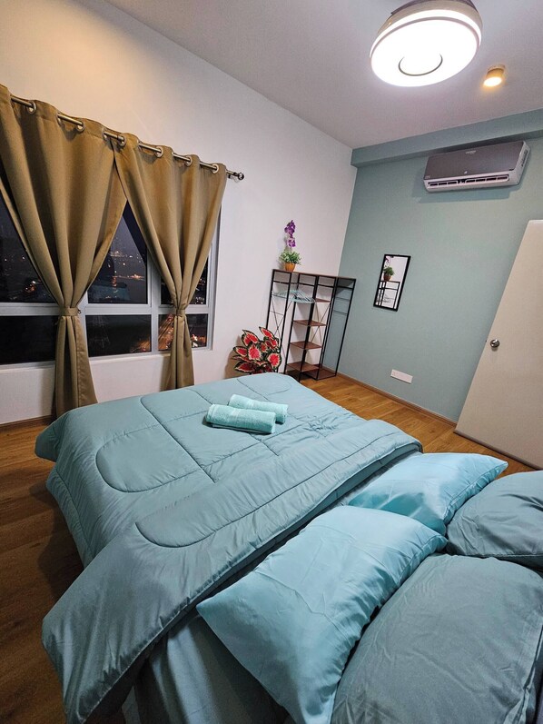 Apartment, 2 Bedrooms, Accessible, City View