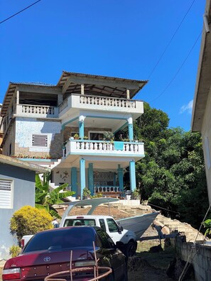 Shared Dormitory, 1 Bedroom, Smoking, Balcony | Exterior