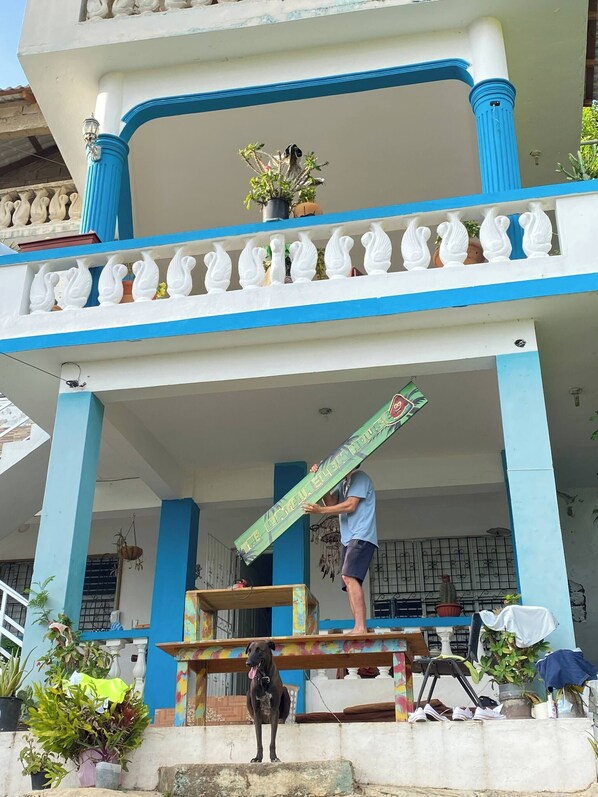 Dortoir Partagé, 1 chambre, fumeurs, balcon | Enceinte de l’hébergement