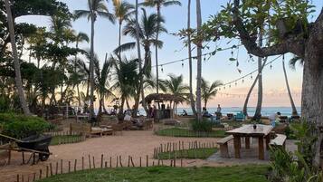 Shared Dormitory, 1 Bedroom, Smoking, Balcony | Outdoor dining