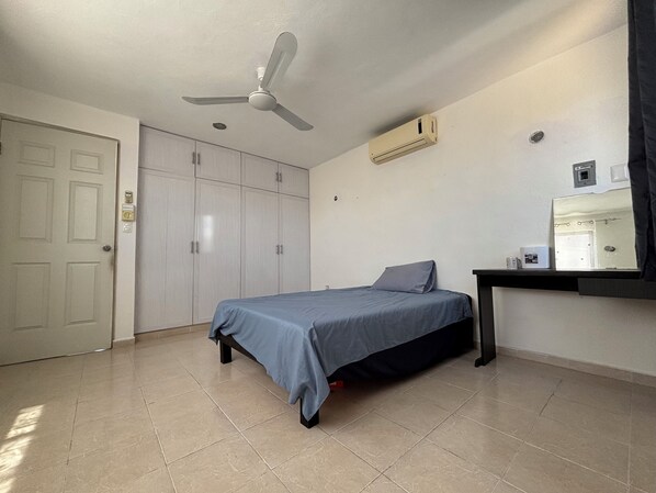 Shared Dormitory, 1 Bedroom, Smoking, Patio