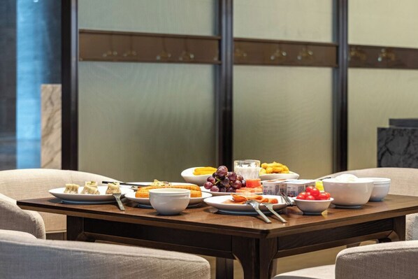 Petit déjeuner buffet (58 CNY par personne)