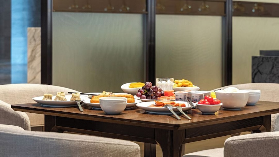 Changde Licheng Huating Hotel