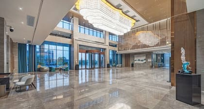 Changde Licheng Huating Hotel