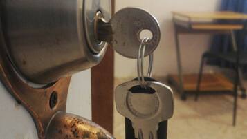 Asrama Umum, 1 kamar tidur, Boleh Merokok | Lain-lain