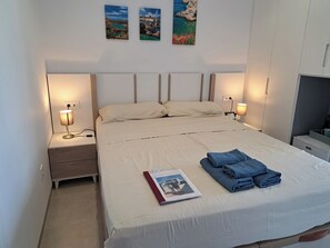 1 dormitori, wifi gratuïta i roba de llit