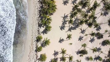 Room, 1 Bedroom, Smoking, Balcony | Beach