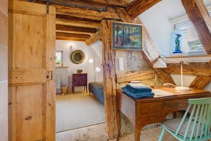 4 Schlafzimmer, Bügeleisen/Bügelbrett, WLAN, Bettwäsche