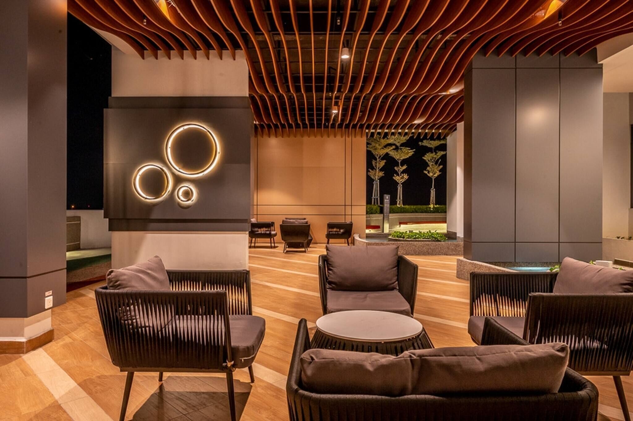 Appart'hôtel, 2 chambres, balcon, vue ville | Bar lounge