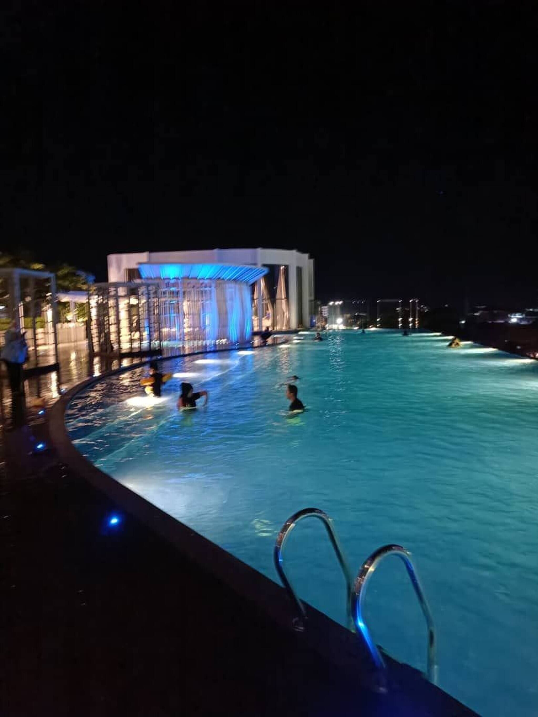 Condo, 2 Bedrooms, Balcony, City View | Pool | Outdoor pool