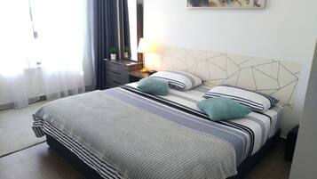 Condo, 2 Bedrooms, Balcony, City View | 2 bedrooms