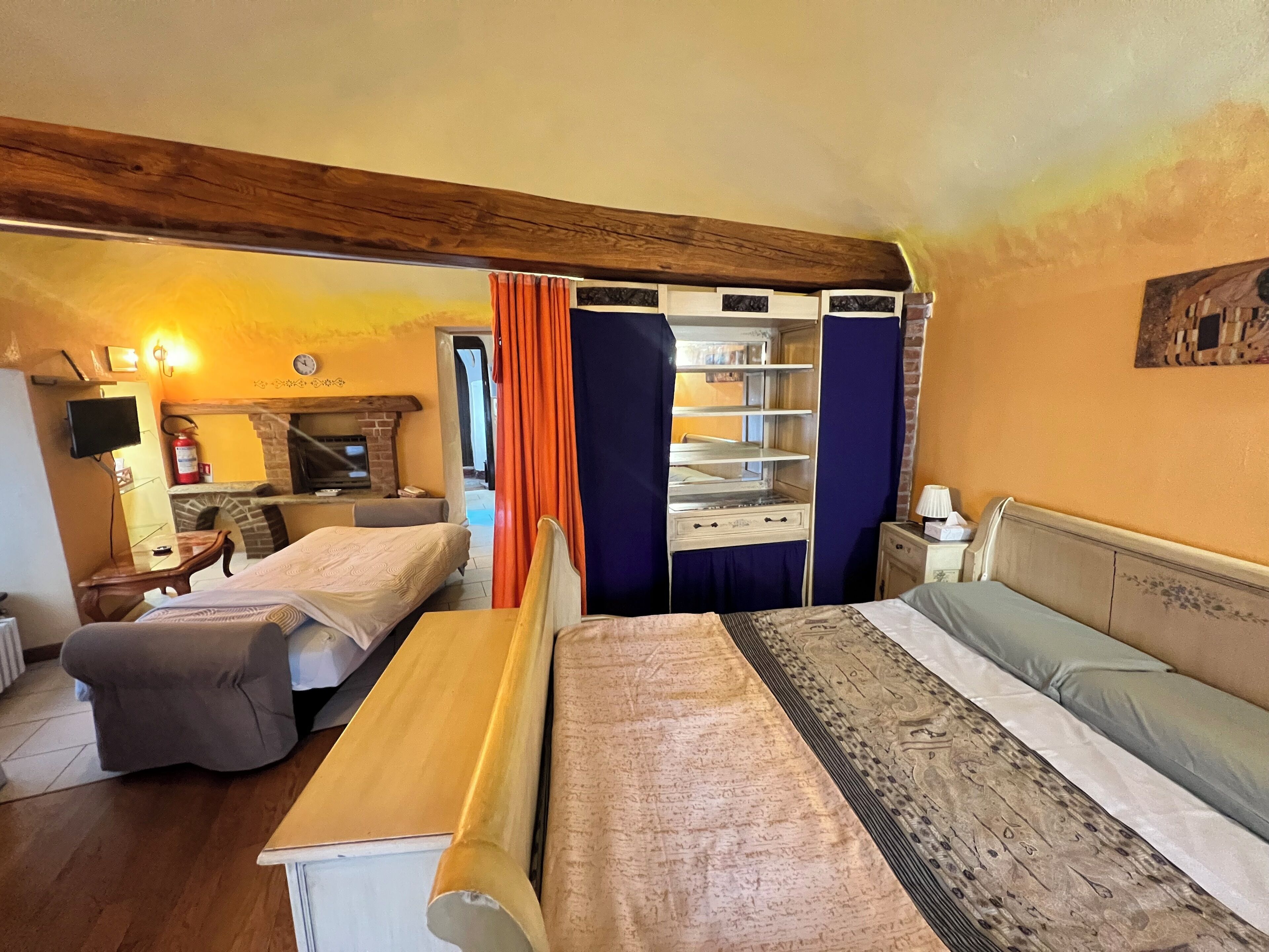 1 chambre, fer et planche à repasser, Wi-Fi, draps fournis