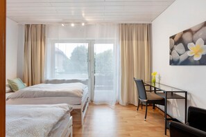 1 habitación y ropa de cama