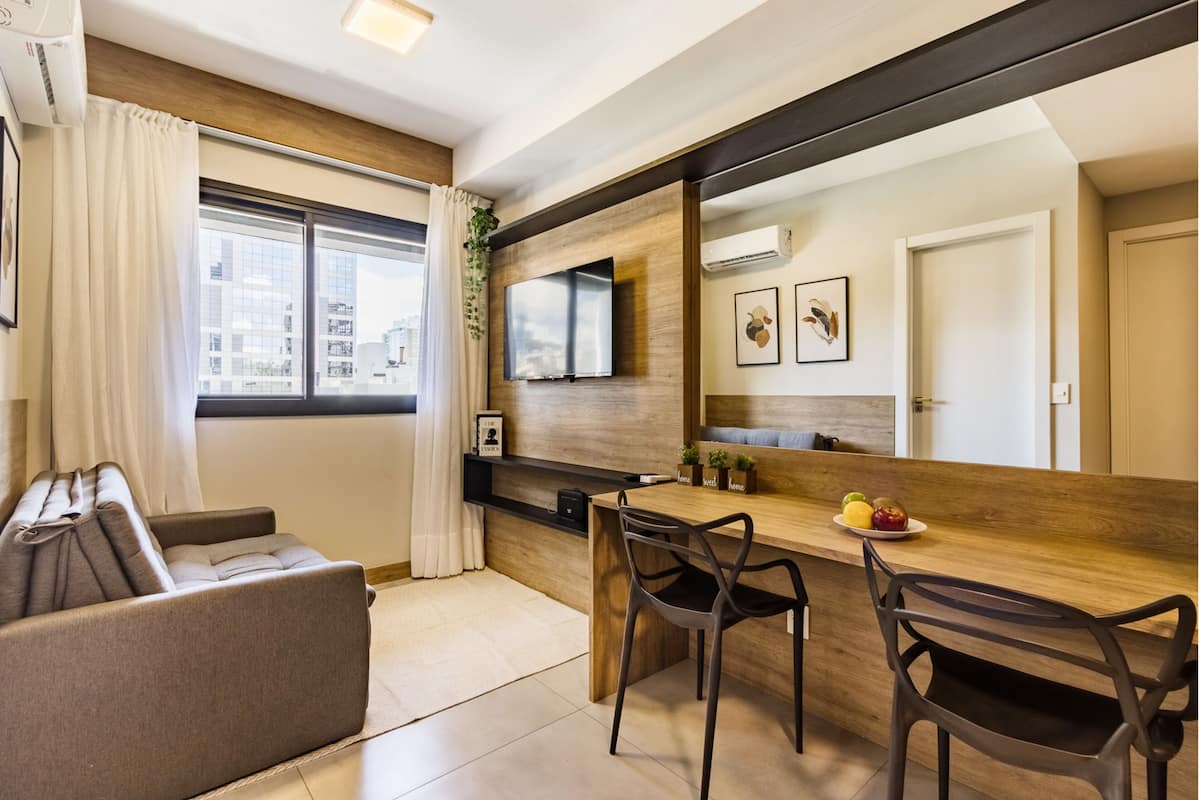 Apartment | Living area | 43-inch Smart TV with satellite channels