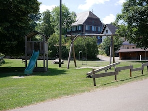 Children’s area - Holiday Apartment 'Im Haus Vita' with Shared Terrace and Shared Garden (Dachsberg)