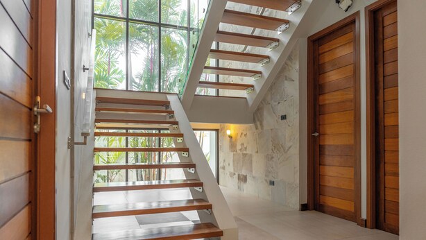 Ảnh chưa phân loại, 1 trong số 32 ảnh, nút