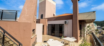 Beira-sea Condominium in Ingleses Norte - POR
