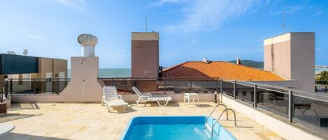 Apartamento básico | Piscina | Piscina externa