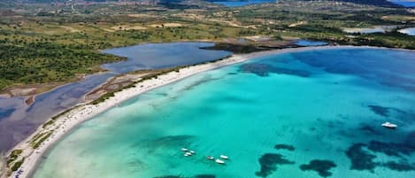 Playa en los alrededores
