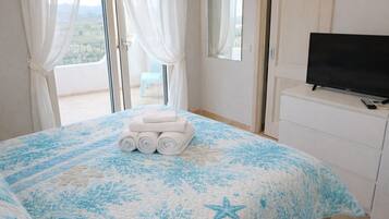 3 Schlafzimmer, Bügeleisen/Bügelbrett, WLAN, Bettwäsche