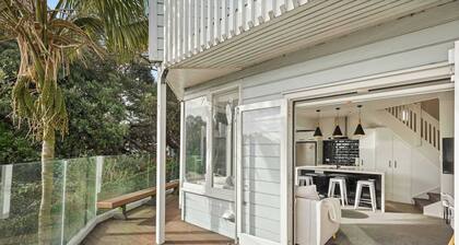 Charming 2BR Home Near City & Bay by Zodiak Stays