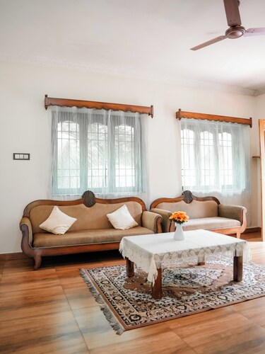 Alpha Stays |Cozy 1BHK in Siolim