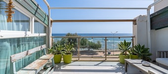 'Elvi Suite Sea View' Apartment with Sea View, Private Terrace and Air Conditioning