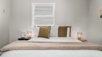 4 bedrooms, iron/ironing board, travel cot, WiFi