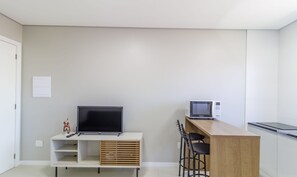 Basic Apartment | Interior